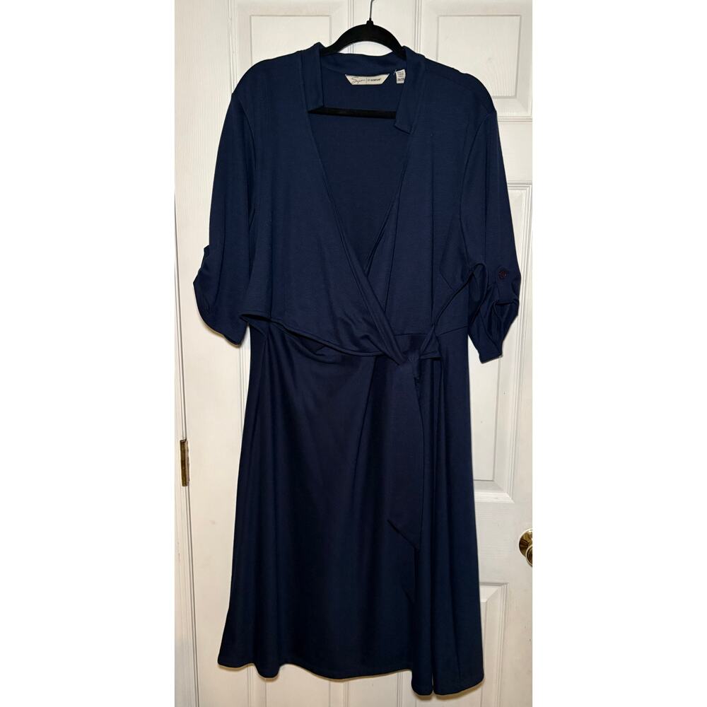 Soft by Avenue navy‎ blue wrap dress size 26/28 NWT